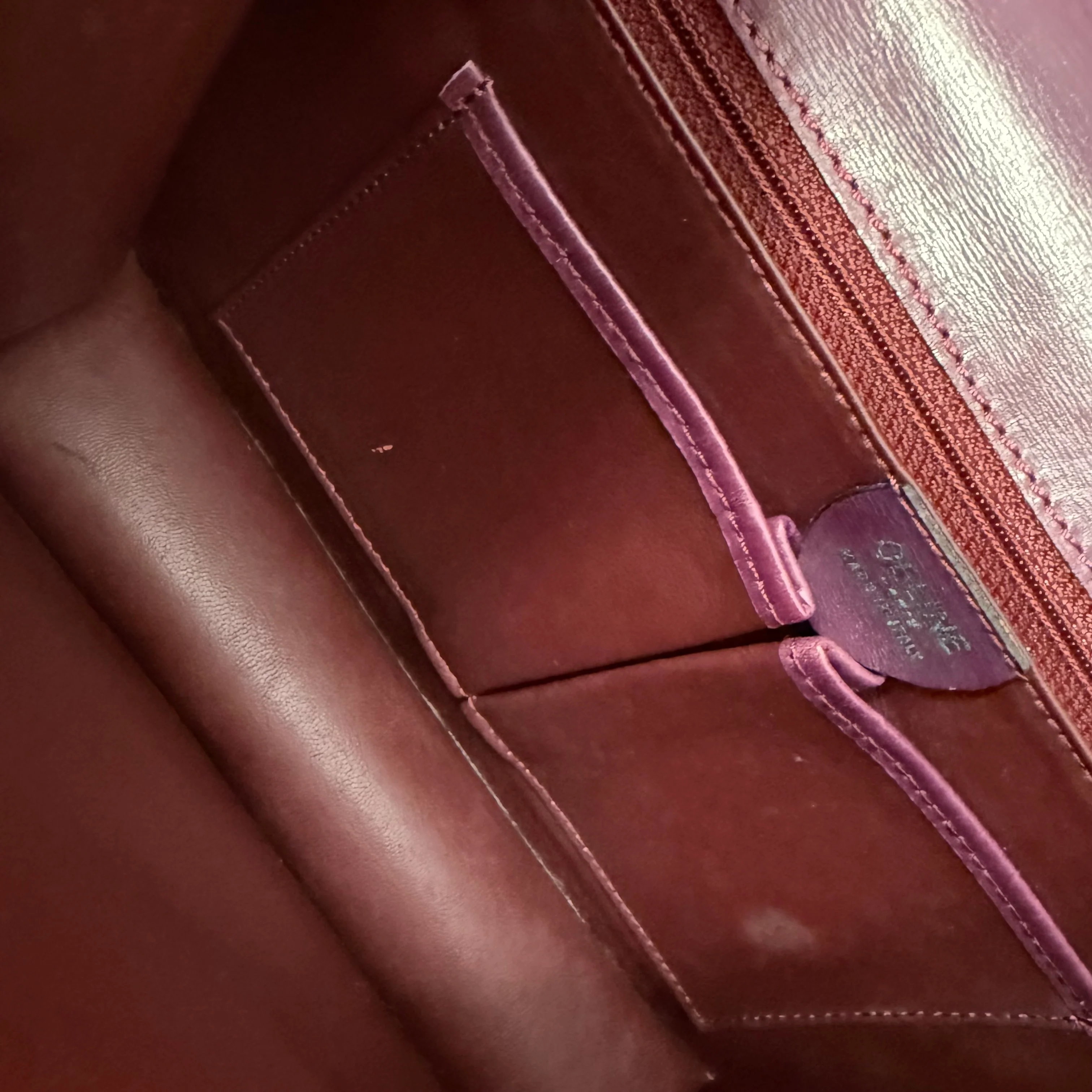 Céline | Structured Shoulder Bag – Burgundy Leather (Excellent Condition) - Image 4