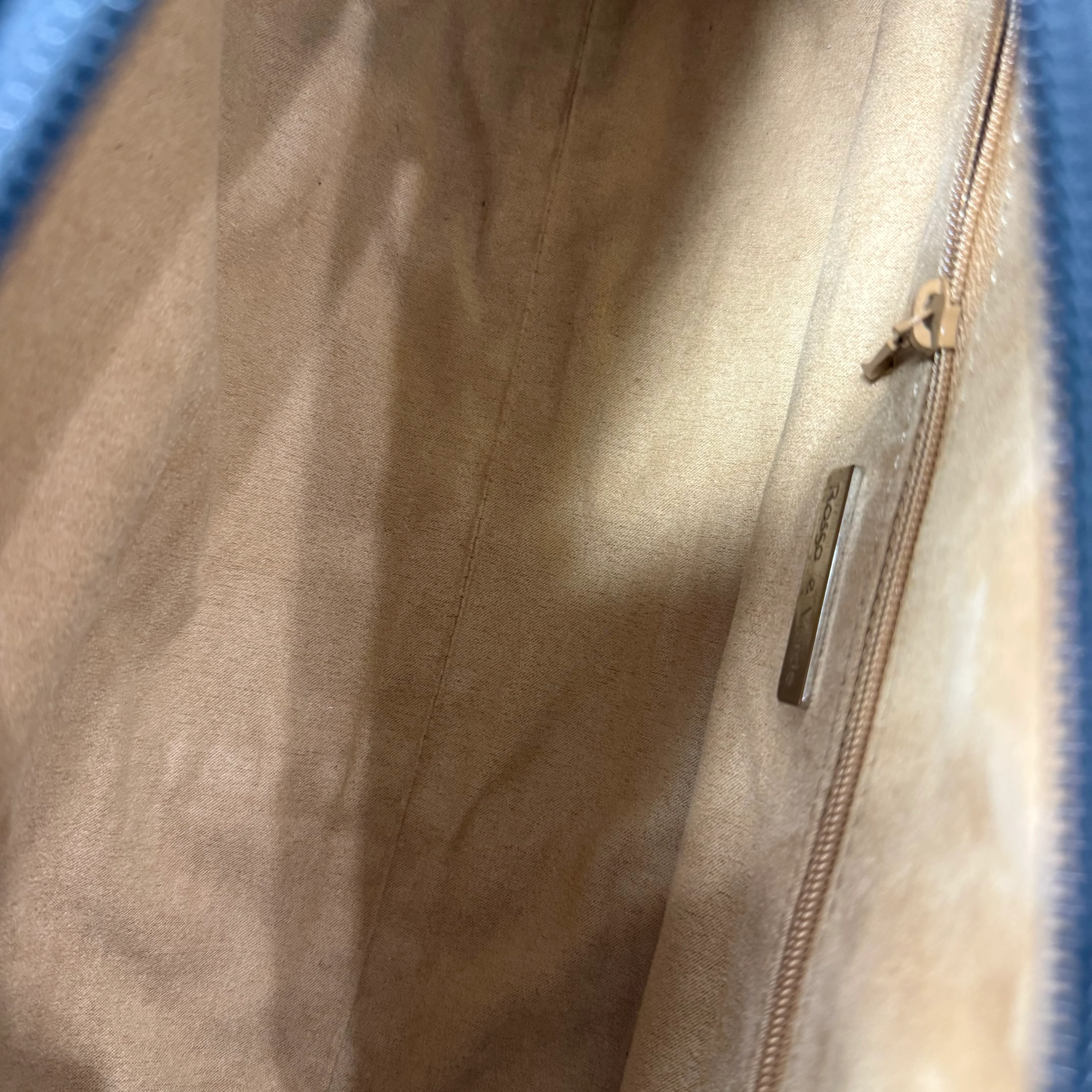 JRA | Ostrich Leather Barrel Handbag – Dark Green & Silver Hardware (Excellent Condition) - Image 5